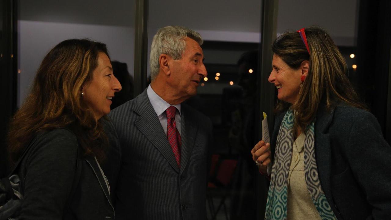 Alberto Pecci tra le nipoti Giovanna e Silvia