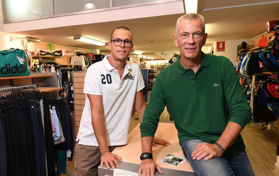 Dopo 70 anni chiude il negozio Samar sport 