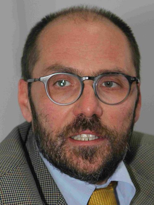 Tutti in vasca: da oggi riapre la piscina comunale 