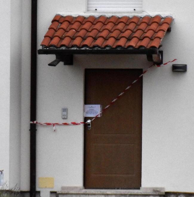 Aggredita per la sua fede nuziale e per soli 150 euro