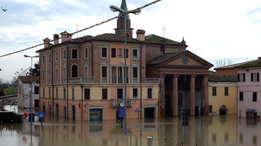 Argine fantasma, scatta la rivolta