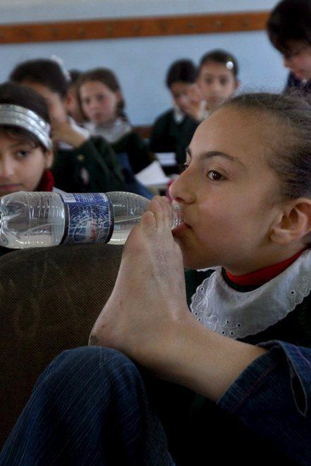 A scuola con la bottiglietta anti-amianto