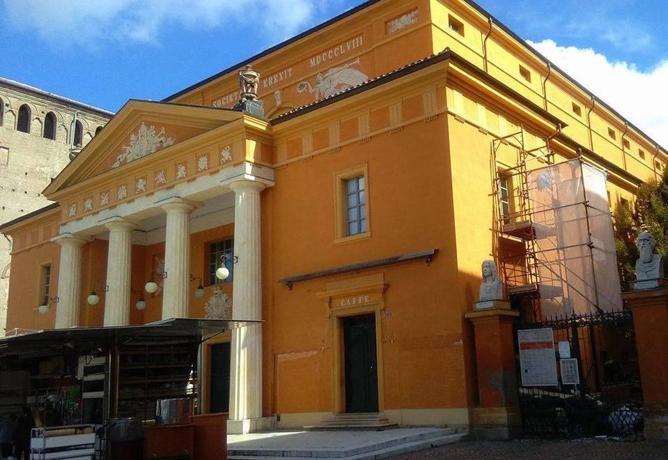 Una nuova avventura per il “Caffé del teatro” 
