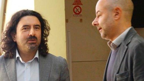 Critiche e dubbi sulle indagini e un legale rinuncia