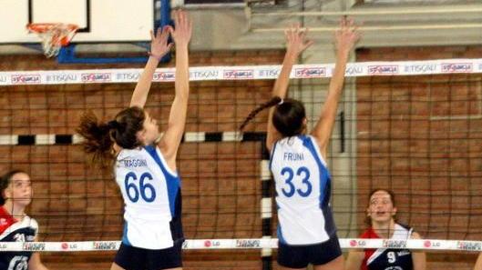 Già in campo le ragazze dell’U18 I Vigili hanno superato Follonica