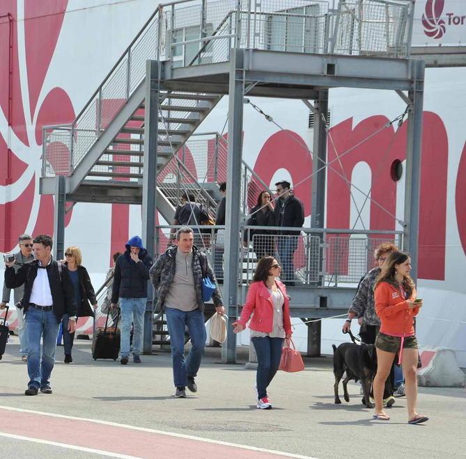 Contributo di sbarco a 3,50 euro i sindaci elbani ci riprovano 