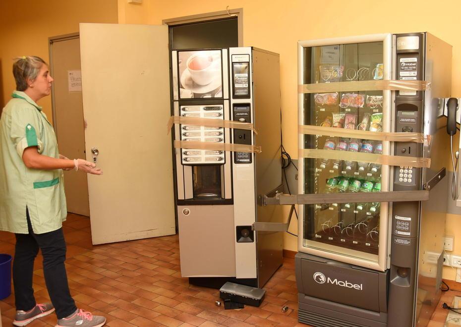 Ladri in azione al distretto socio sanitario 