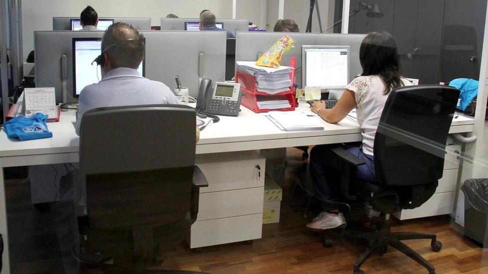 L’azienda assume: prorogati i termini