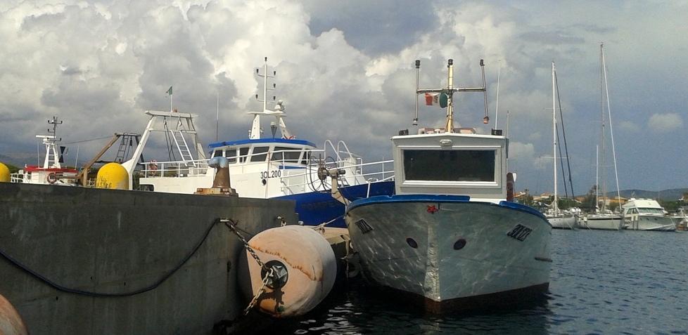 La Caletta, pescatori contro la Regione: «Ci ha dimenticati» 