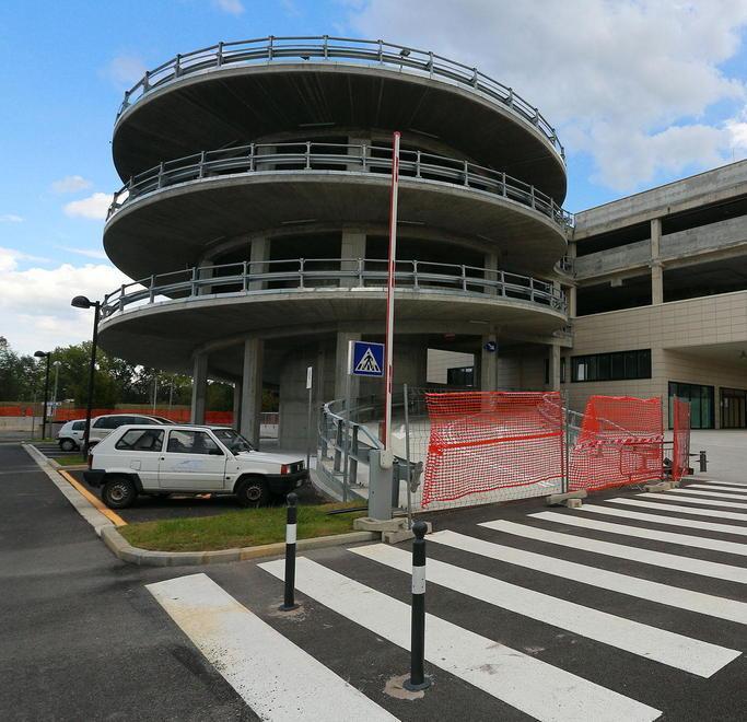 Aperto il parcheggio multipiano con 200 posti