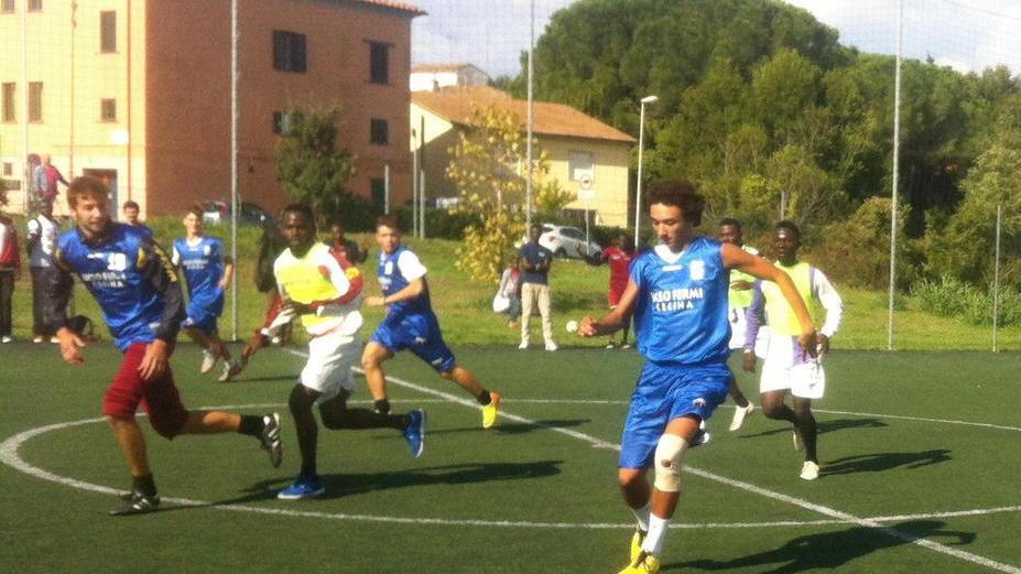 Integrazione, un pallone e il campo alla Ladronaia