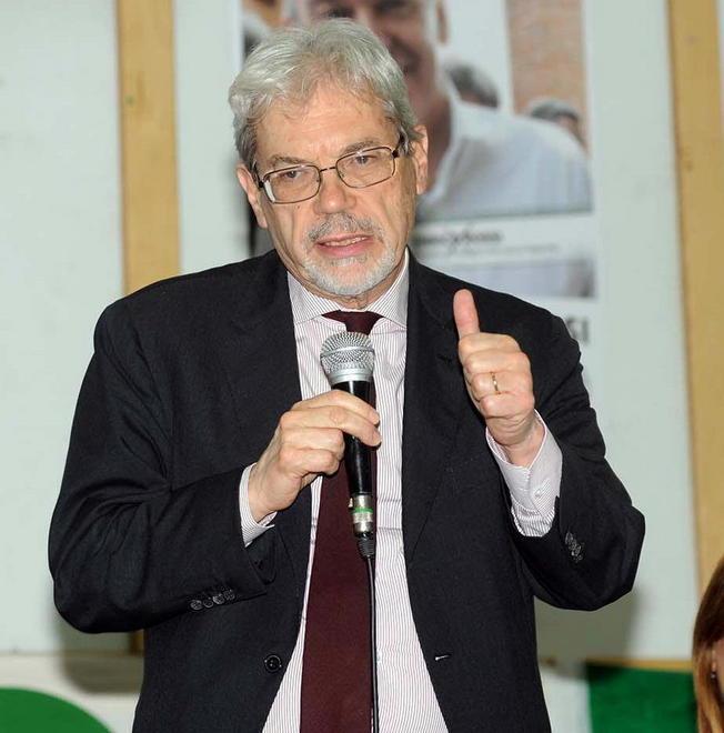 Bilancio, De Vincenti ne parla a Grosseto