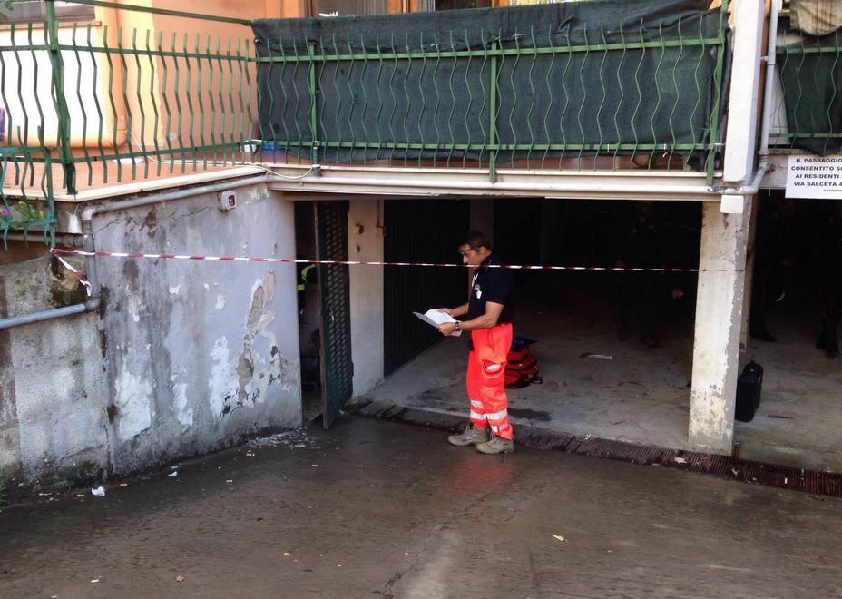 Cade nel pozzo dell’autoclave e muore 