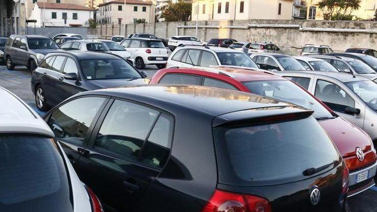 Fa subito il pieno il parcheggio ex Atl