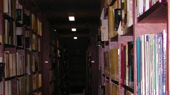 Libri nel tubo, la cultura vicina ai giovani