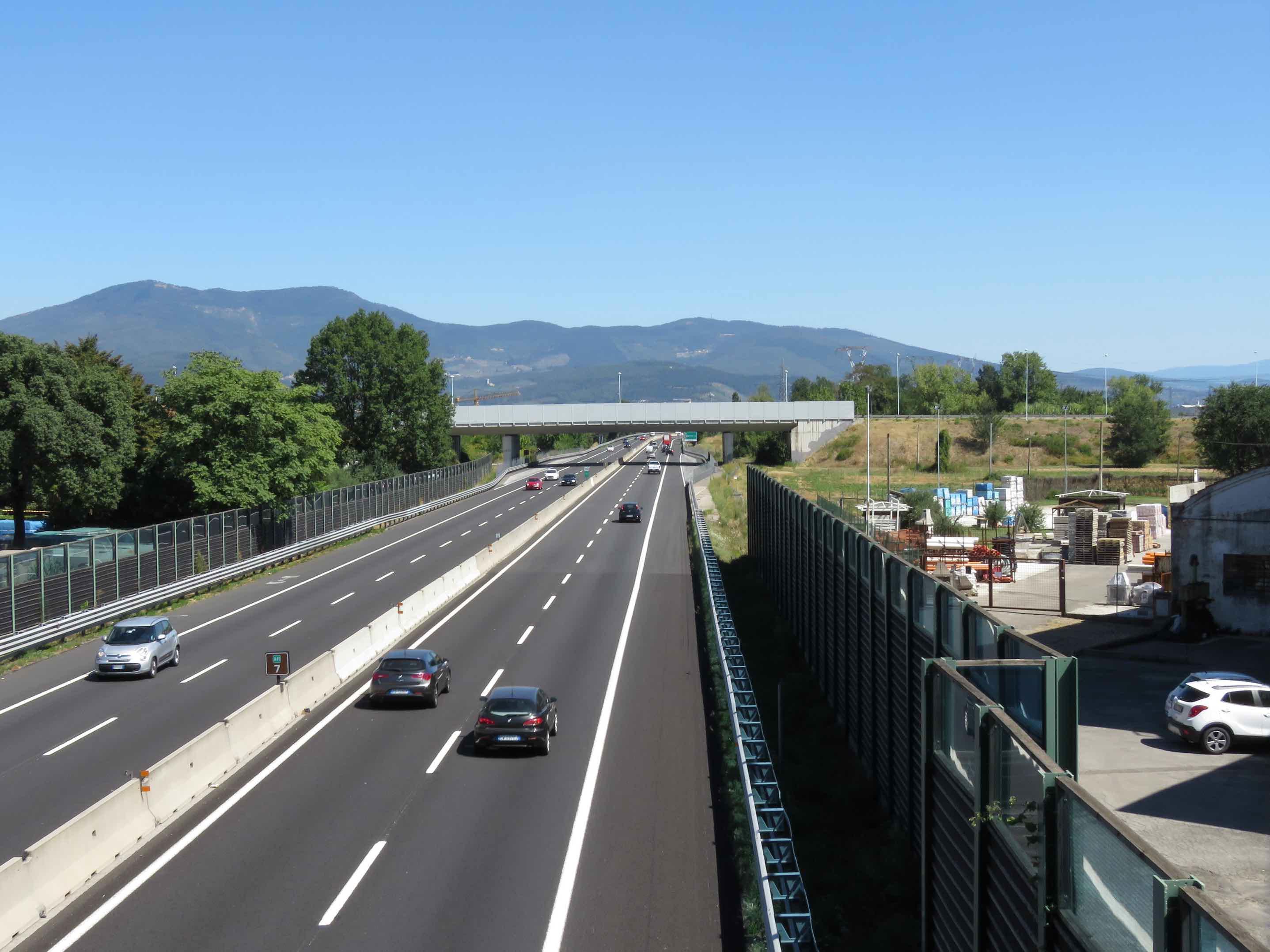 Un tratto dell'autostrada Firenze-mare