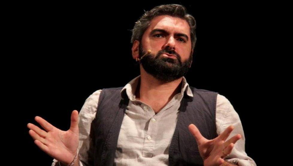 Al Teatrino Fai la comicità di Santomauro