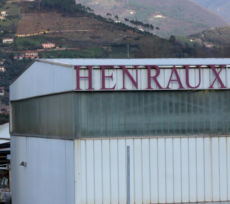 Sciopero all'Henraux contro Carli: «Ha urlato ai lavoratori»  