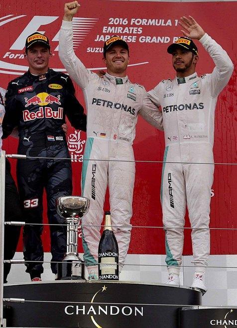 Rosberg domina anche a Suzuka e ipoteca il titolo 