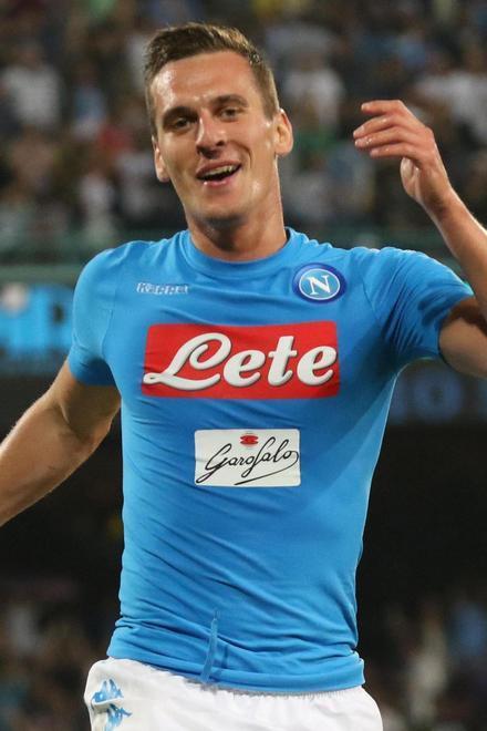 Mal di Milik per Sarri L’attaccante è ko: si pensa a Osvaldo 