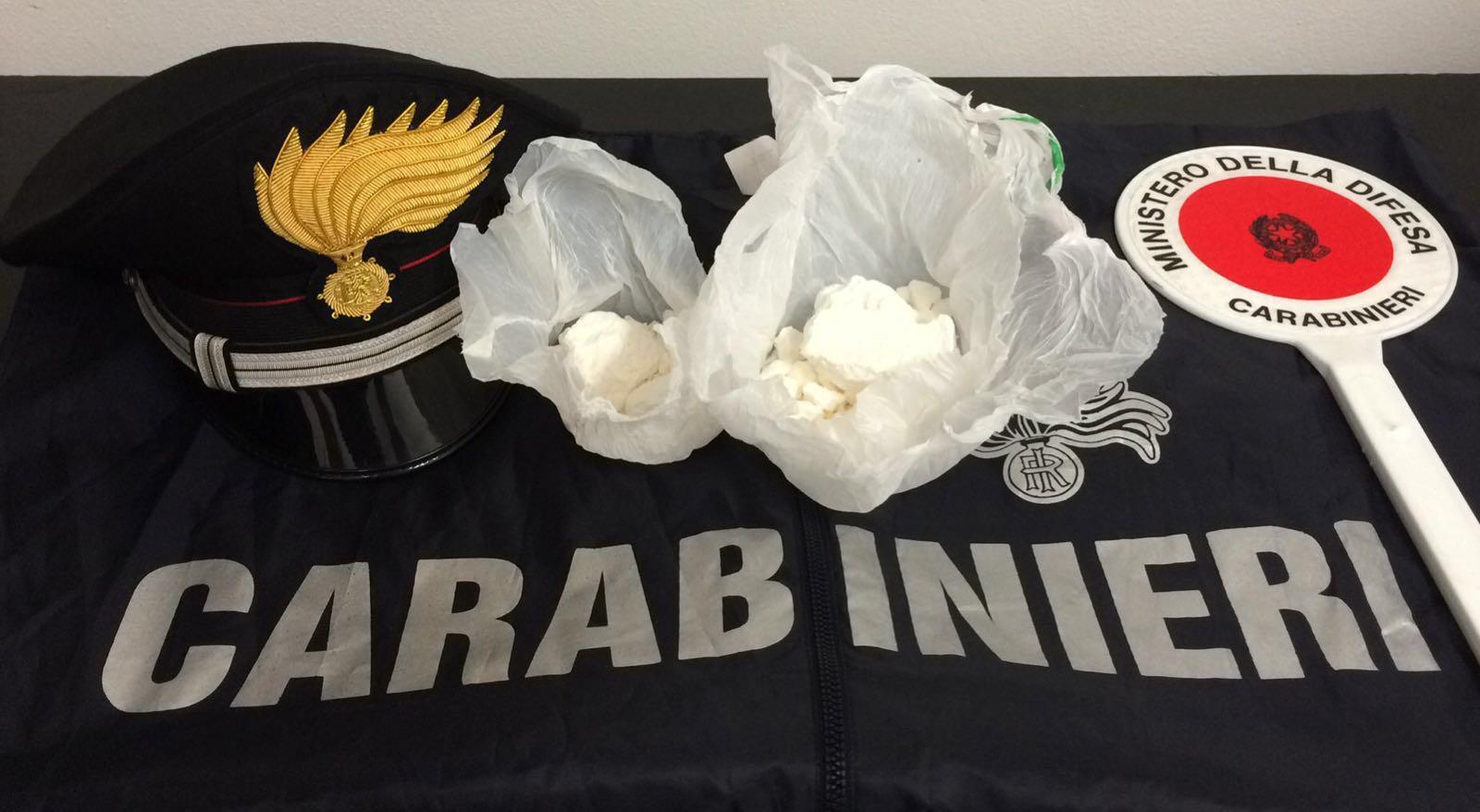 Il sequestro della cocaina effettuato dai carabinieri di Montemurlo
