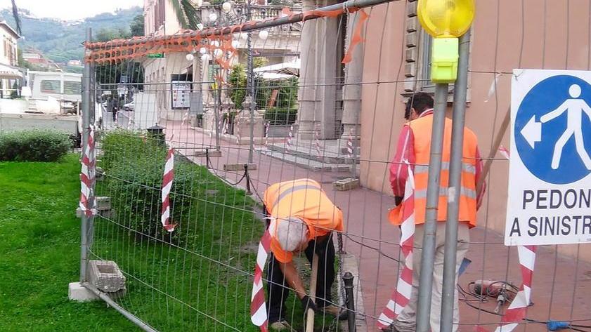 Via ai lavori alle aiuole di viale Verdi e in piazza