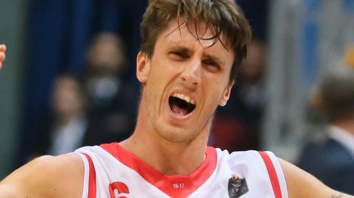 Polonara “brucia” Needham al fotofinish e vince il sondaggio sul miglior giocatore