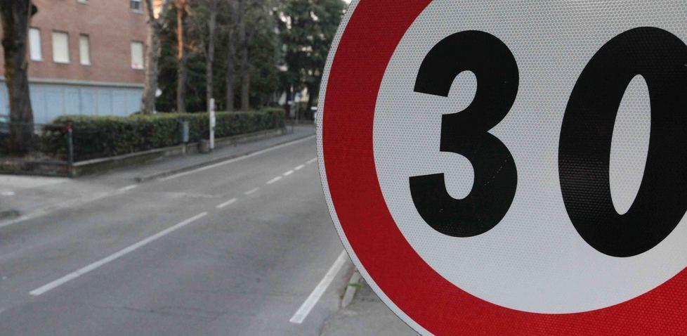 Effetto “Rilfedeur”: scattano i 30 all’ora vicino a nido e scuola 