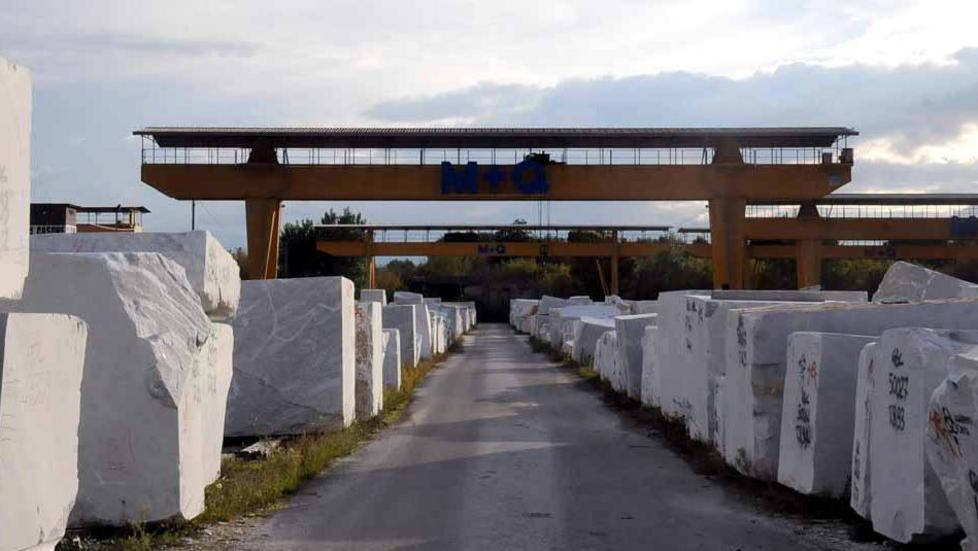 Tassa rifiuti illegittima per i depositi di marmi 