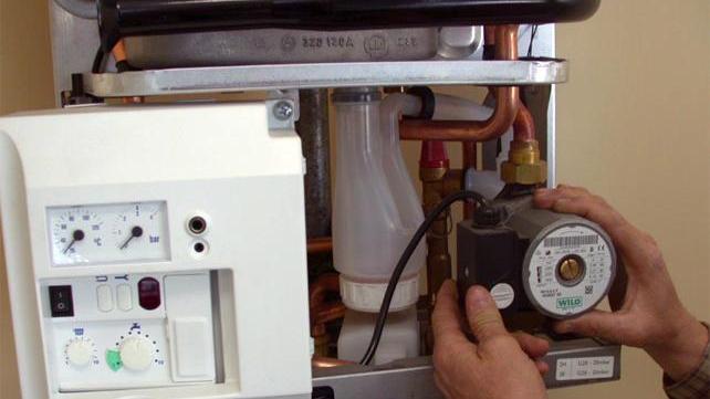 Riscaldamento, il balzello della revisione caldaie