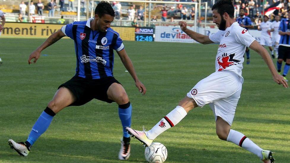 Squadra più compatta con la difesa a quattro