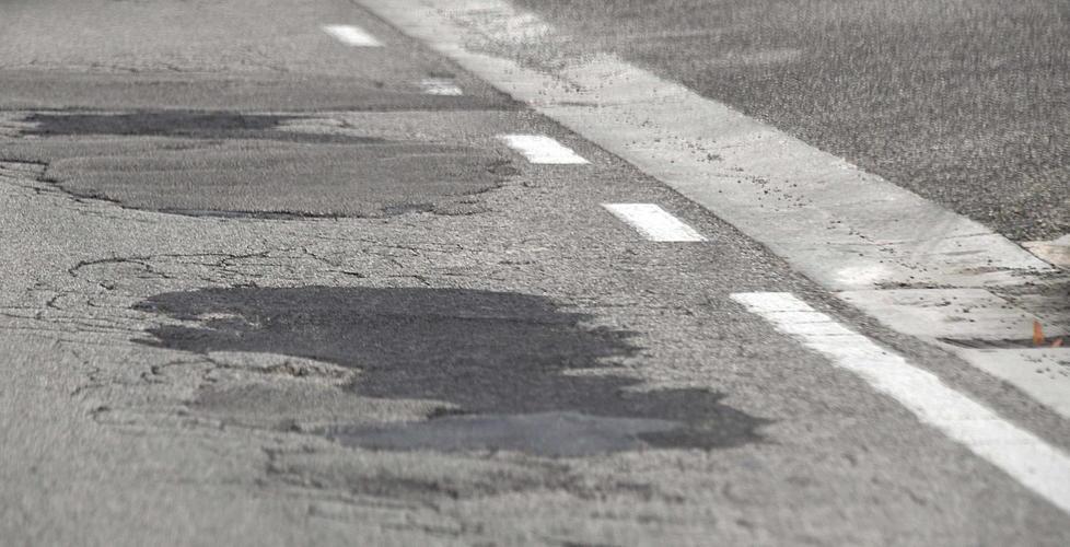 Via D’Acquisto croce quotidiana degli automobilisti 