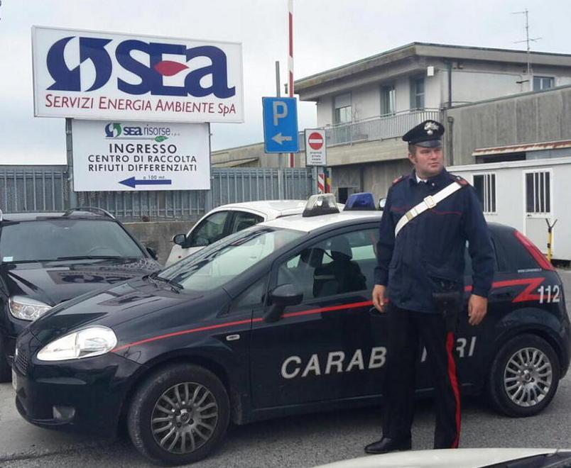 Ladri sorpresi a rubare alla Sea 