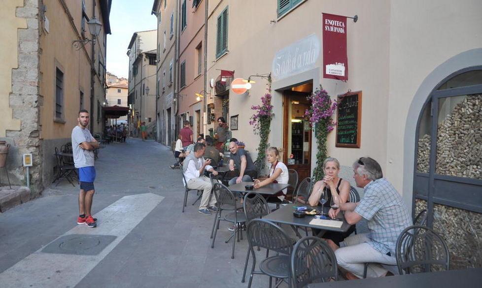 Il bello di Castagneto a Sereno Variabile
