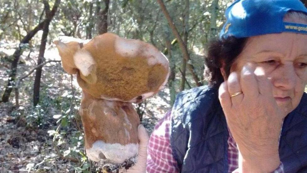 Nonna Lia trova un porcino da record
