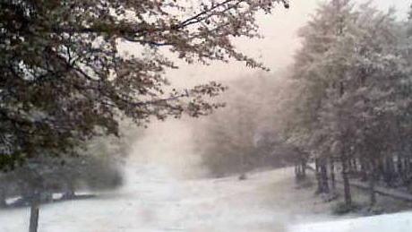 Prima neve a Zeri e sull’Appennino: temperature in calo