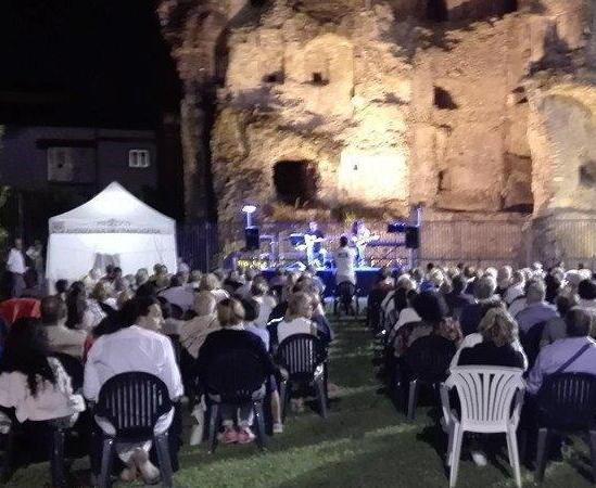 Niente finanziamenti dal Comune: Avenza cancella gli eventi 