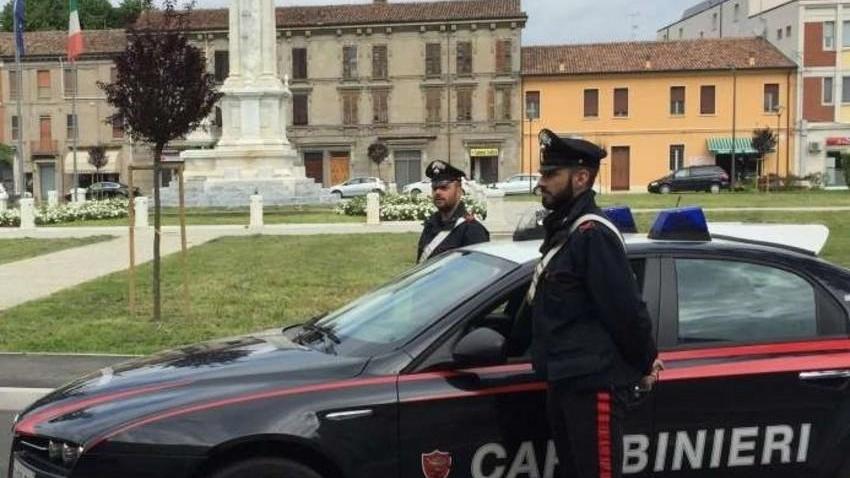 Guida ubriaco ed è coinvolto in un incidente