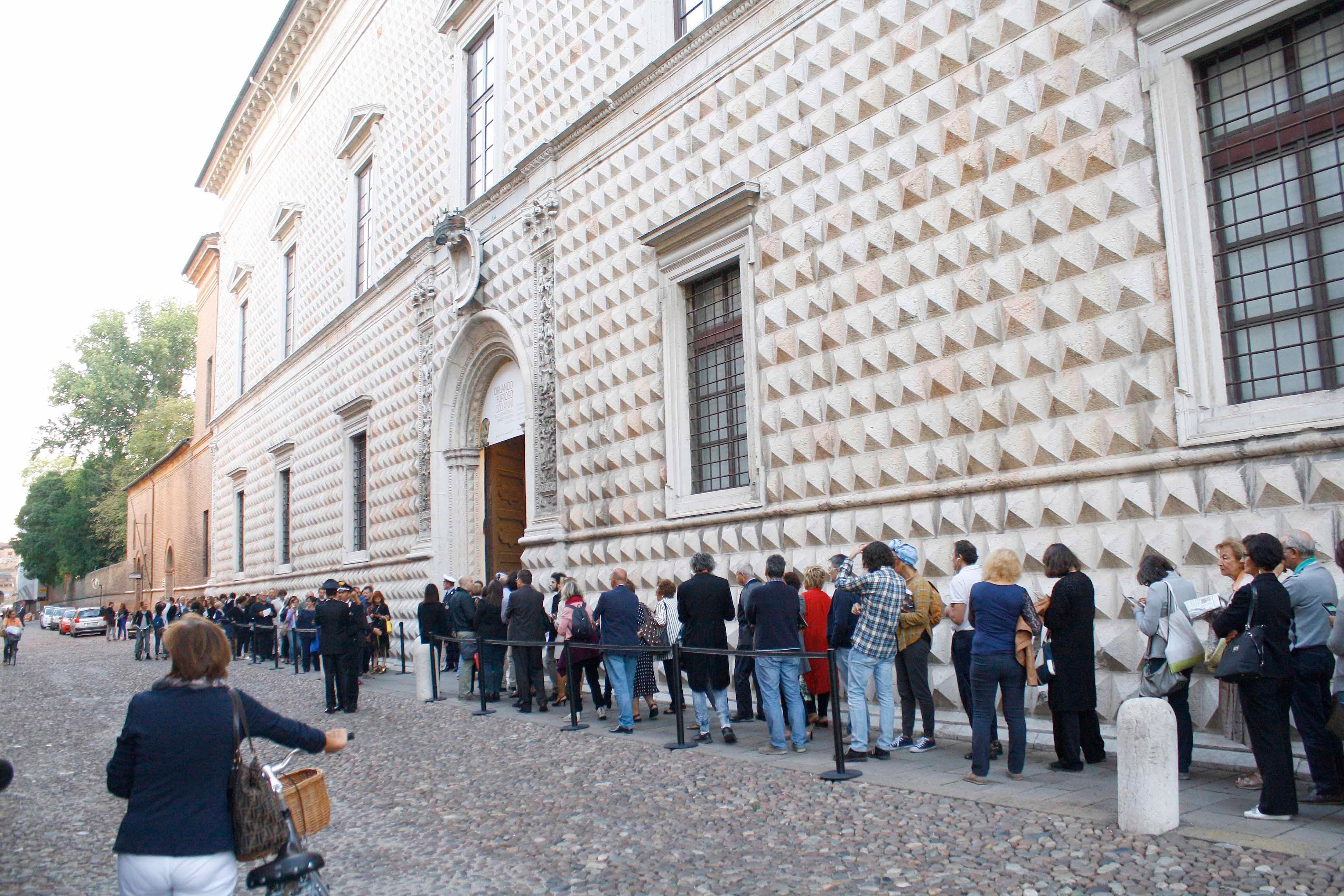 Palazzo Diamanti