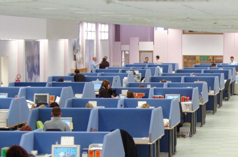 «Estra può evitare i call center esteri» 