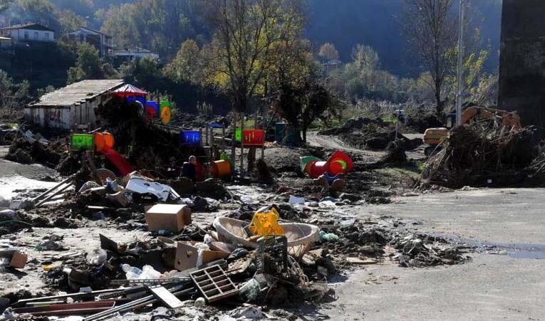 Non partono ancora i lavori sull’argine a Bagni di Podenzana 