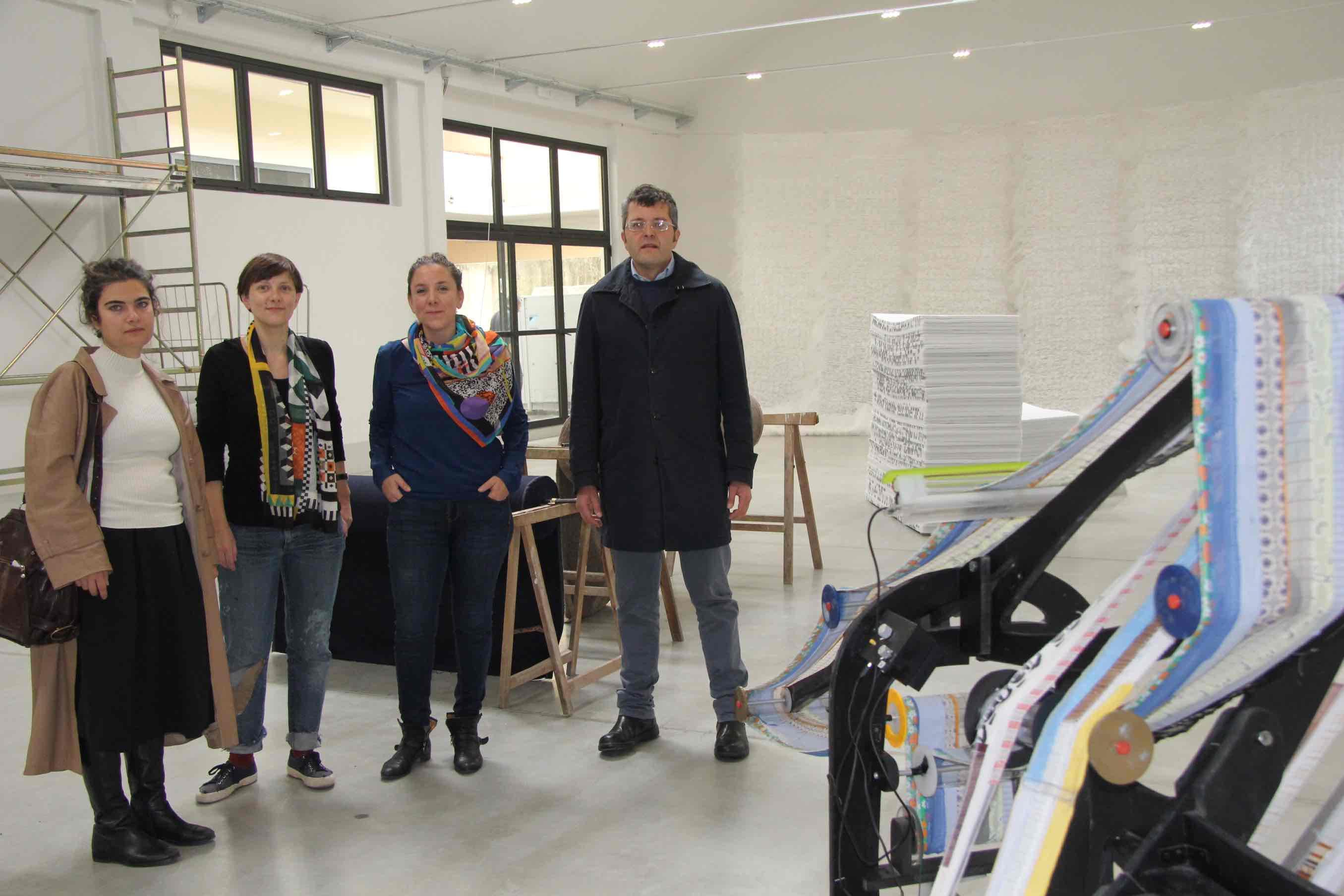 Il magazzino ereditato dal nonno diventa spazio per  arte contemporanea 