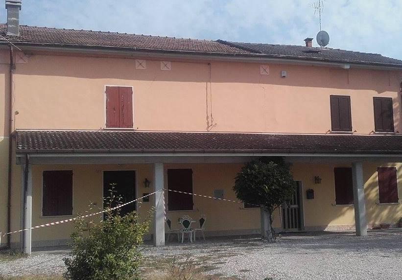 Casa crepata dopo i lavori «Chi ha sbagliato pagherà» 