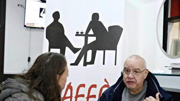 L'appello di negozianti e residenti: siamo sigillati, finite i lavori del sottopasso