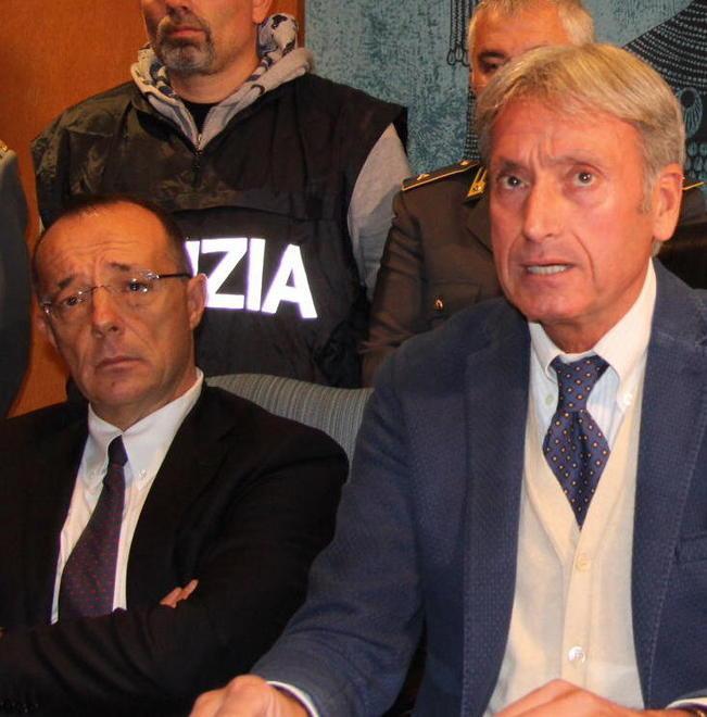 C’era una “talpa” che rendeva inutili i controlli nei campi