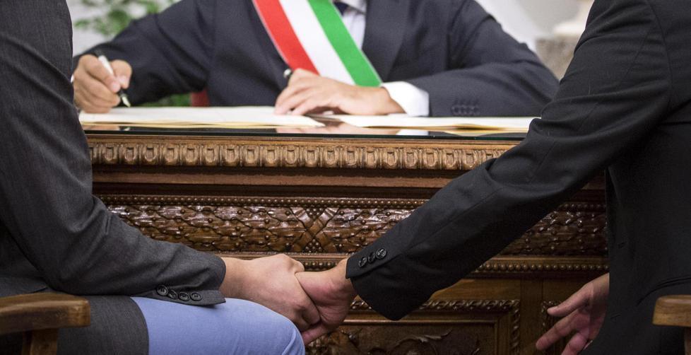 Il sogno d’amore di Paola e Grazia 