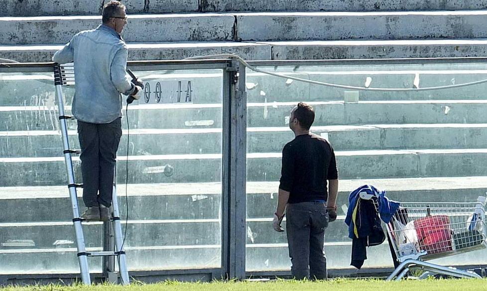 Arena, capienza ridotta L’appello del mister e le proteste dei tifosi