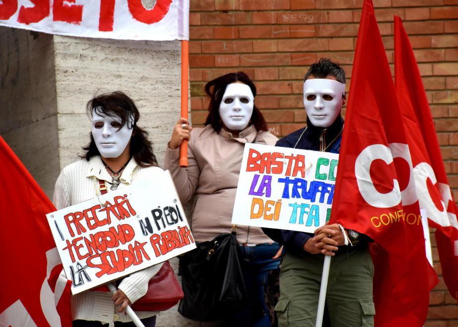Scuola, 300 posti ancora vacanti 