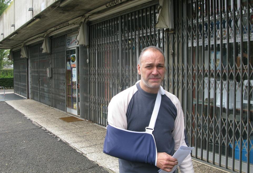 Carpi, negoziante derubato dell’incasso 