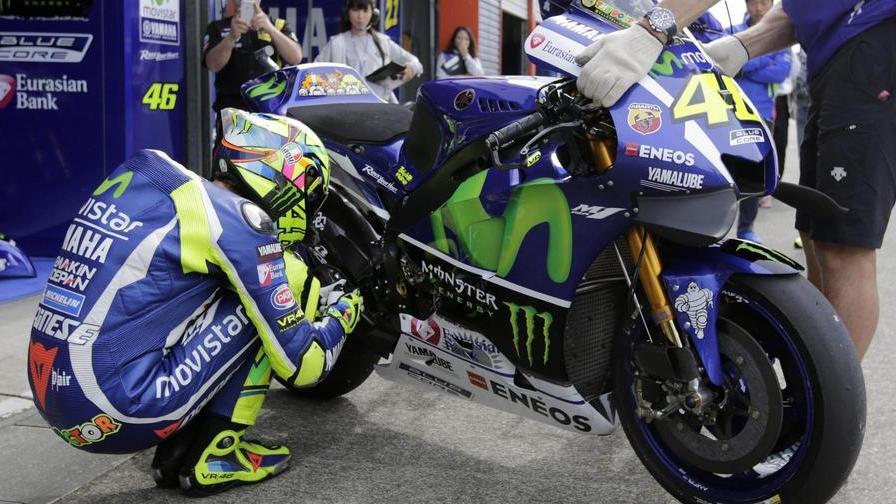 Rossi, una pole da leggenda Marquez e Lorenzo dietro